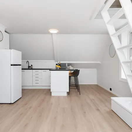 Central City Apartment * マンダール
